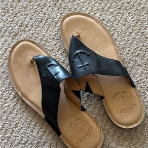 Sperry Women's Black and Tan Leather Sandals